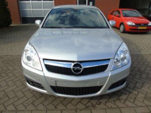 opel-vectra-1-9-cdti-executive-airco-leer-navi-km125600bj-08-18105426-2