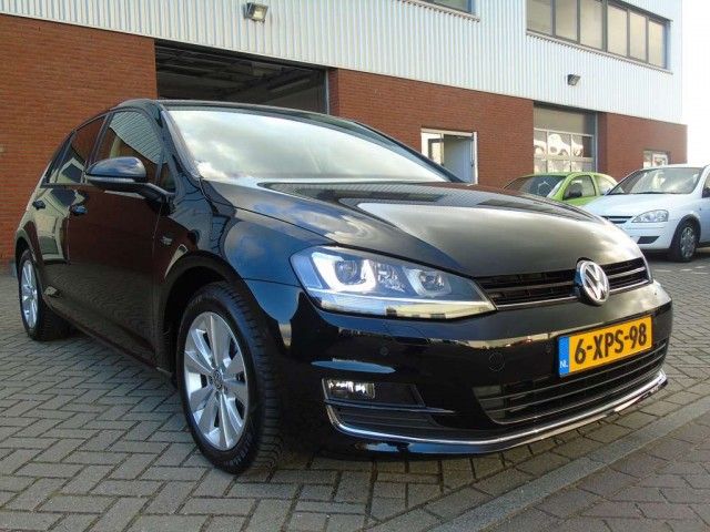 volkswagen-golf-1-6-tdi-highline-navi-xenon-bj-2014-lage-km-18297042-1